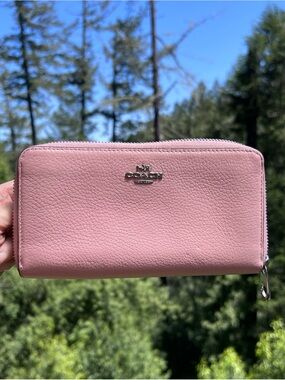 COACH Long Zip-Around Pink Pebble Leather Wallet with Silver Hardware AUTHENTIC
